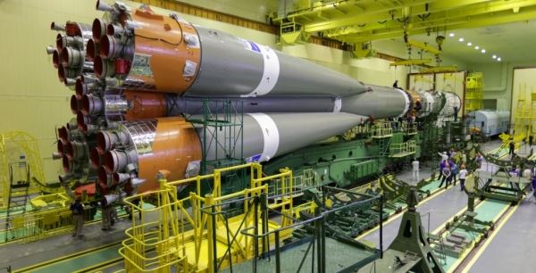 РОСКОСМОС. ЗАВЕРШЕНА ОБЩАЯ СБОРКА РКН «СОЮЗ-2.1А»